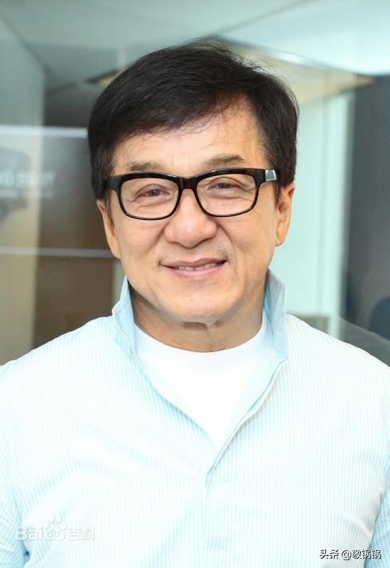 1图个人认为最高的当属成龙 1971年以武师身份进入电影圈 。众所周知他在电