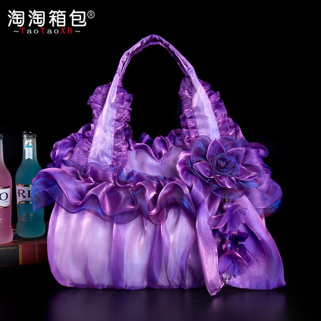 必看！圣诞节应该送女朋友什么礼物？ 情人节送女朋友什么礼物比较有意义