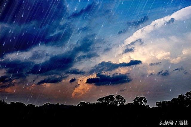 梦见暴风雨(梦见暴风雨即将来临)插图2