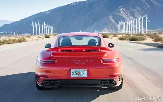 核弹级性能表现！试驾保时捷 911 Turbo S