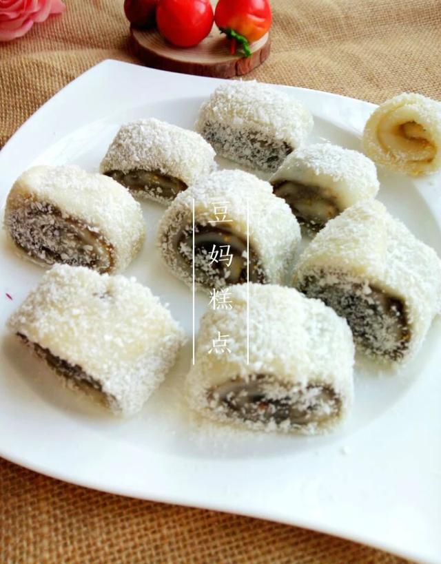 黑芝麻椰蓉糯米卷——軟糯香甜，顏值頗高，再也不想吃外面買的了 熱愛美食 第2张