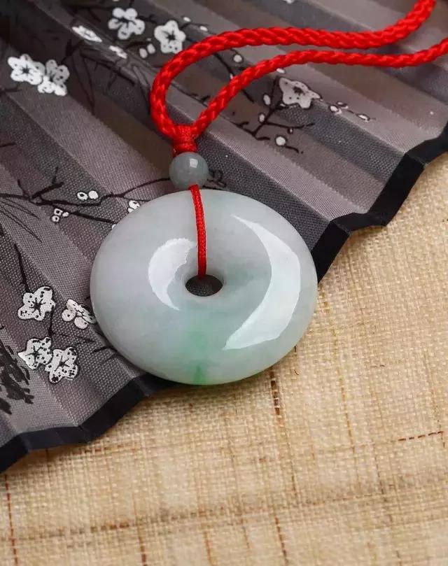 情人节送花送几朵求你们别送口红键盘了，这些有趣的七夕礼物你也可以考虑