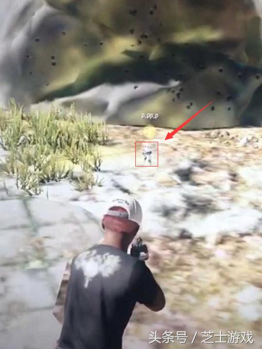 《绝地求生》最无敌的外挂出现：自由变大变小，8倍镜都看不见！