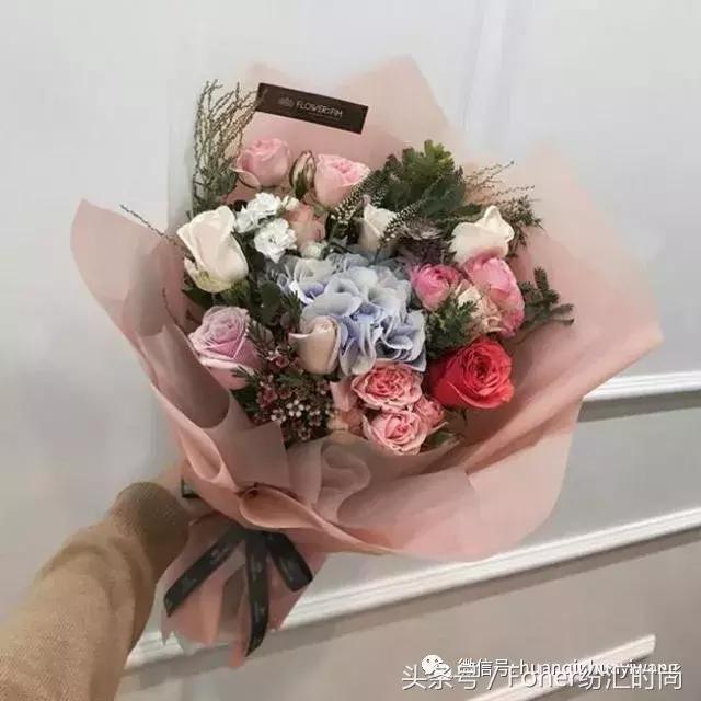 七夕送女朋友什么礼物好最有意义2018情人节送花攻略，比送玫瑰强一万倍~
