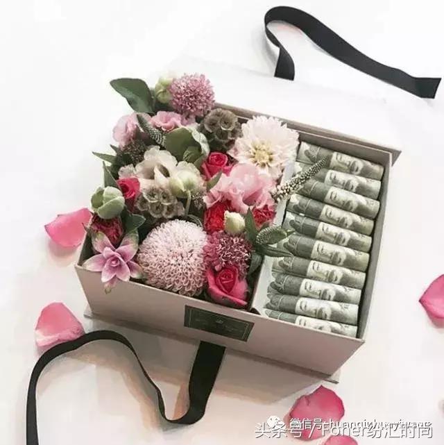 七夕送女朋友什么礼物好最有意义2018情人节送花攻略，比送玫瑰强一万倍~