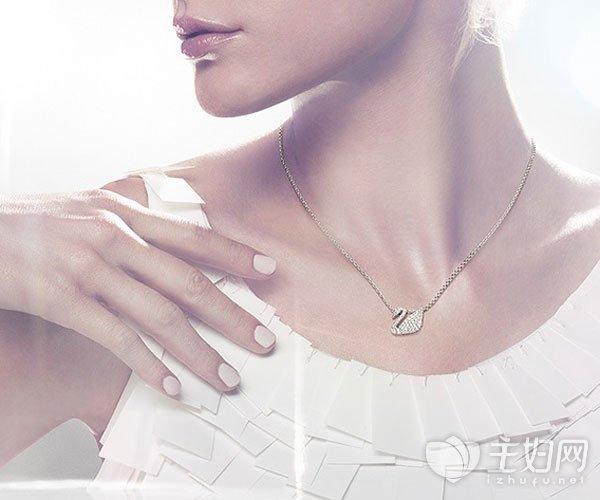 表白送女生什么礼物 暗恋女生送生日礼物