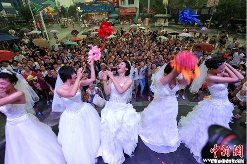 七夕送女朋友什么礼物好？2018情人节礼物送女生女友排行榜 送女朋友礼物排行