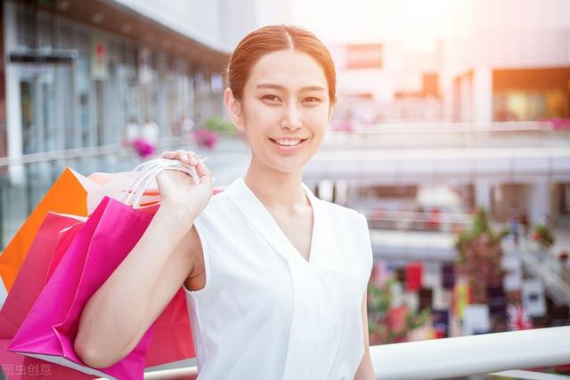 女朋友过生日送礼物：投其所好，用心即可 七夕送女朋友什么礼物