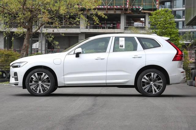 沃尔沃xc60报价及图片，售37.79万起