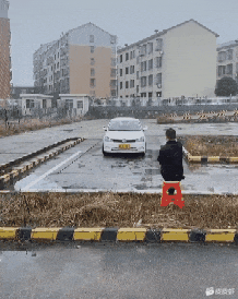 神评爆笑合集：女朋友给出了一道送命题，应该怎么回答？哈哈哈 送女朋友礼