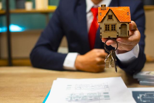 贝壳融资链家缩水，披上互联网外衣的找房平台值百亿美元吗？