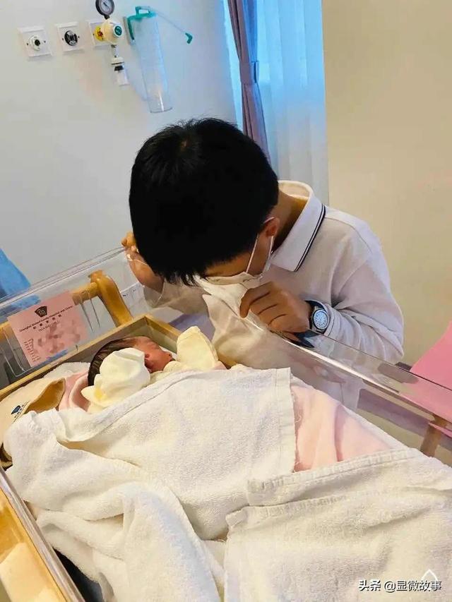 情人节送闺蜜什么礼物婚后5年，我给老婆送的情人节礼物，全职带娃，她放心