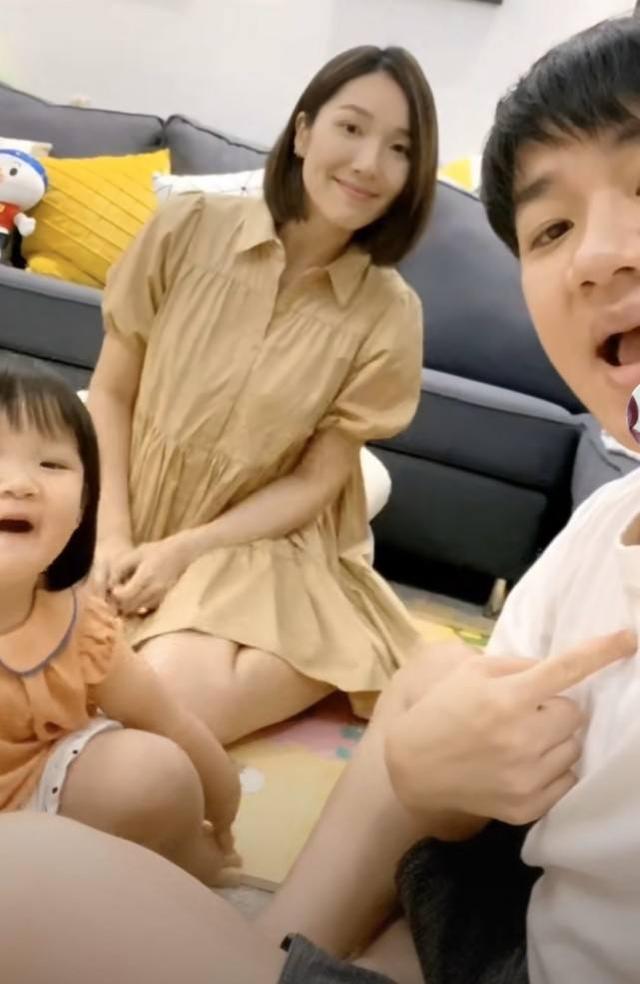 王祖藍宣布喜事！曬三口人合拍視頻，正式公開妻子懷上二胎 娛樂八卦吃瓜 第4张