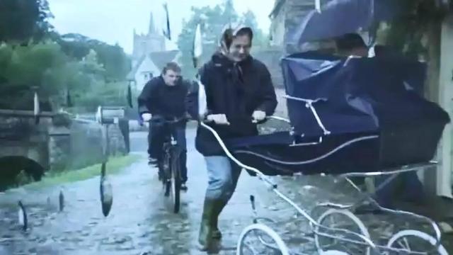 青海湖龙吸水事件（水里的鱼会被吸走吗）