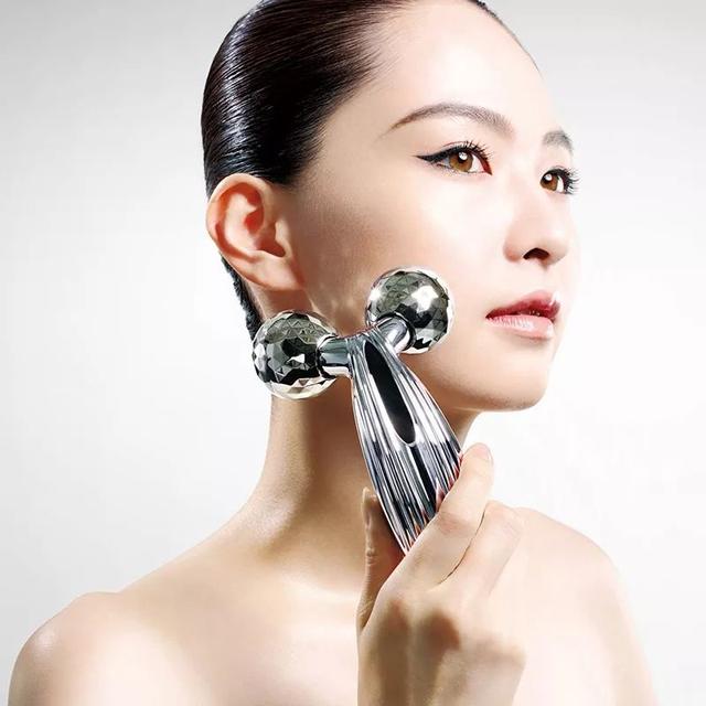 今年情人节流行送什么现在选购七夕礼物还来得及吗？这六款礼物轻松搞定男神