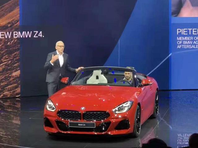 宝马全新Z4正式亮相 内外颜值蜕变升级-动力更强