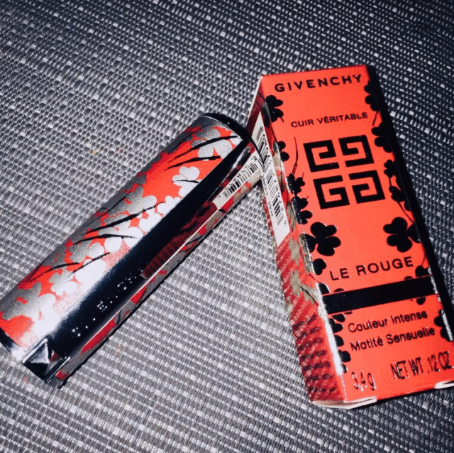 原来女朋友新年 情人节最想要的礼物就是这些啊！ 送女朋友礼物排行榜