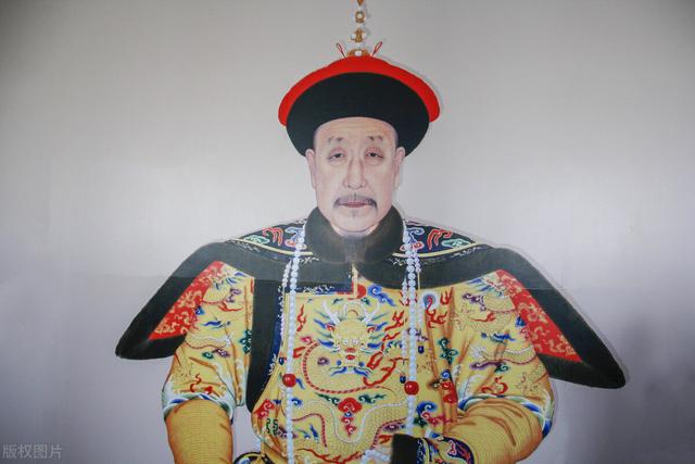 Emperor Gaozong Qianlong Of Qing Dynasty: The Prodigal Emperor With ...