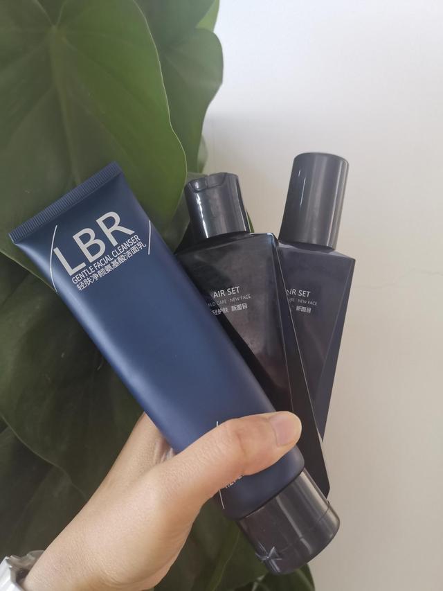 情人节送什么花520送男朋友什么礼物实用又贴心？从这3点出发，盲选都不会出