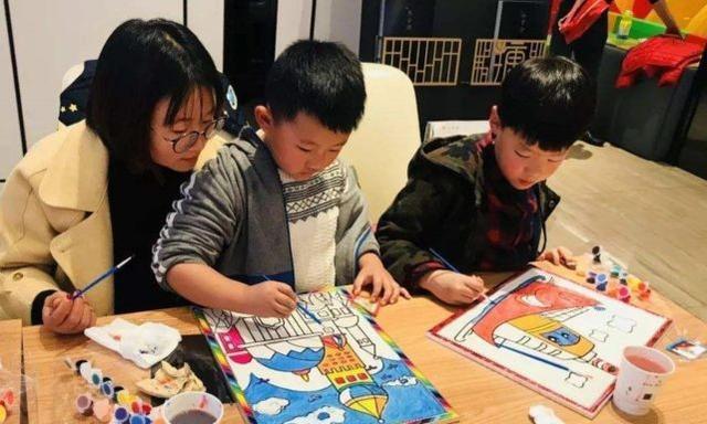 给14岁女孩子买什么礼物好,14岁女孩送什么礼物有意义