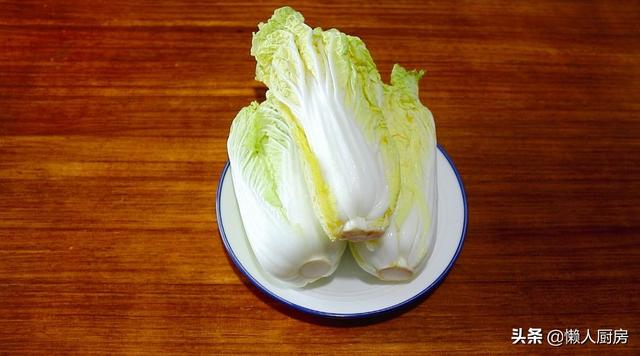 娃娃菜不用炒，用涼白開泡一泡，很爽口，沒有油膩感 熱愛美食 第1张
