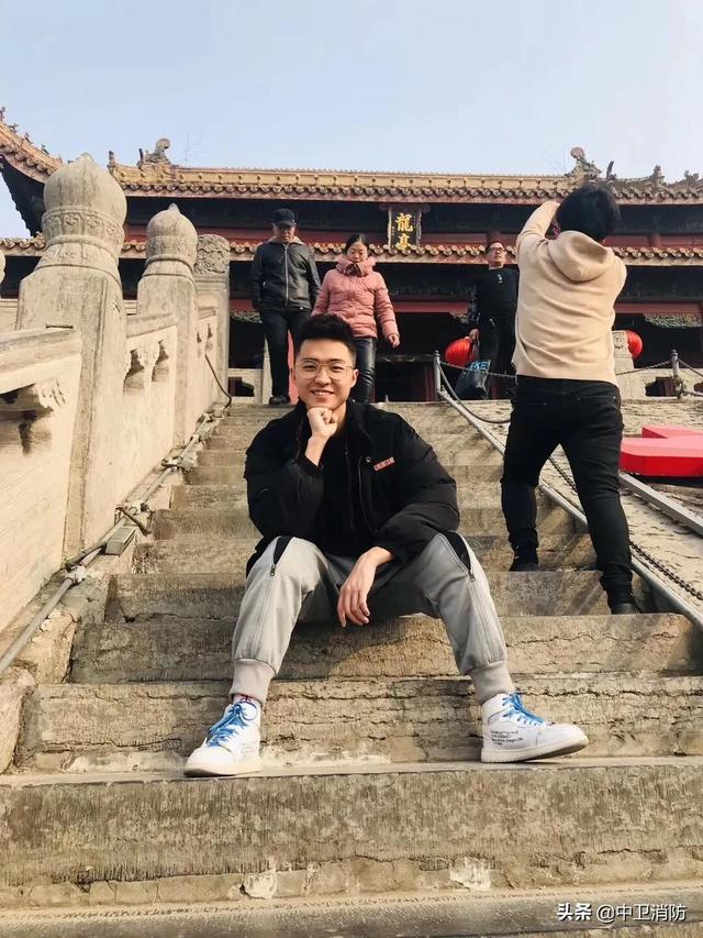 情人节送老婆啥礼物七夕 – 来自消防“蓝朋友”的七夕情话