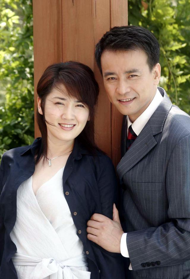 著名演員羅鋼：陪小妻子戰勝家族遺傳病生寶寶，幸福背後的眼淚 娛樂八卦吃瓜 第4张