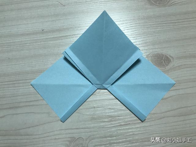礼物包装蝴蝶结教程,怎么弄礼物蝴蝶结