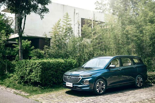 客观评五菱凯捷，抛开品牌，这车卖11万值吗，五菱能做好家用吗