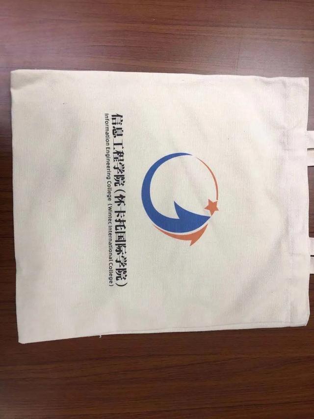 毕业季送喜欢的女生什么礼物,送给女生的毕业礼物推荐