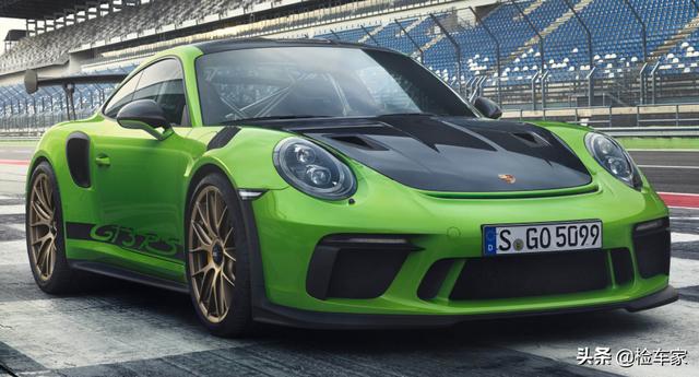 两百多万的赛道利器，保时捷911GT3 RS开了四年贬值二十来万？
