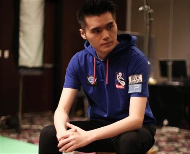 虎牙捡到宝了！SCCC一夜爆红被评直播鬼才？网友：这就是天赋