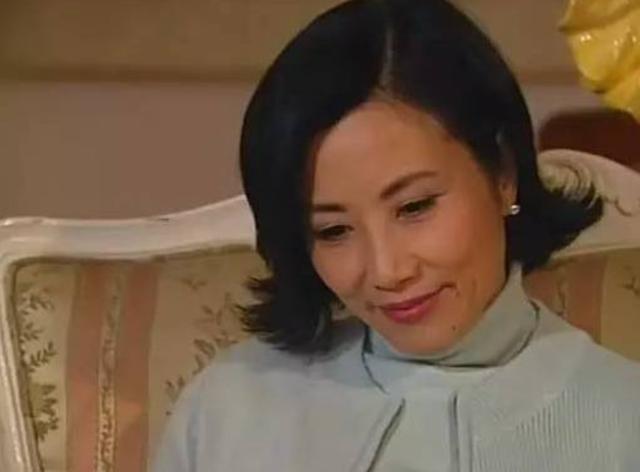 汪明荃：終身不孕苦戀21年，被求婚20次，63歲才肯下嫁「窮小子」 娛樂八卦吃瓜 第9张