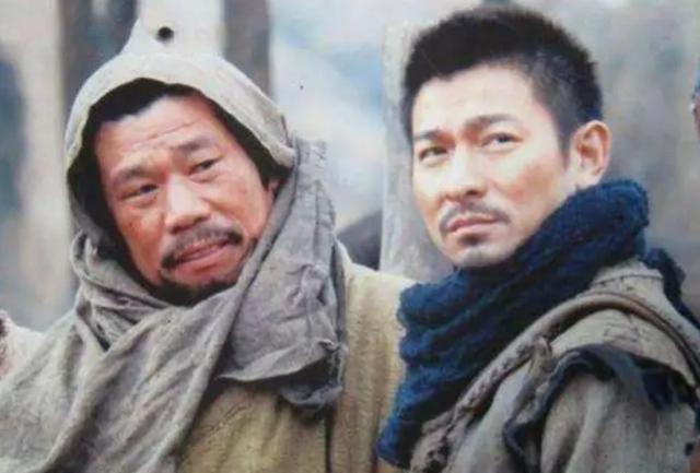 因《亮劍》劇組經費緊張，導演把司機拉來演戲，不料意外將其捧紅 娛樂八卦吃瓜 第11张