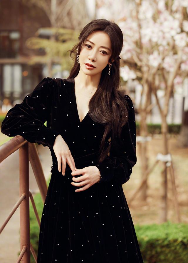 當紅女星陳紫函：曾遭閨蜜橫刀奪愛，嫁小9歲的演員丈夫幸福嗎？ 娛樂八卦吃瓜 第12张