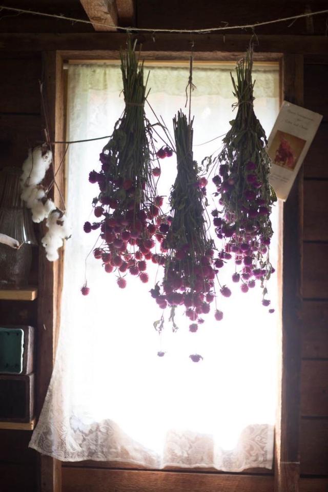 七夕送什么把情人节鲜花，做成干花永不败，天天伴你左右，爱情经久不衰