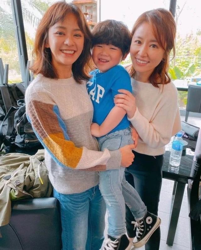陳意涵曬和林心如合影，陳意涵齊劉海造型元氣滿滿，林心如也逆齡 娛樂八卦吃瓜 第8张