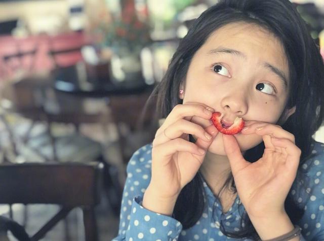 如何教育孩子，黃磊女兒黃多多過分裝扮，難道孩子只能「乖」？ 娛樂八卦吃瓜 第21张