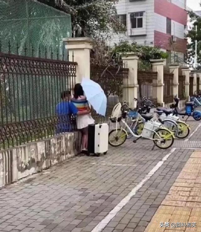 笑死我了，第一次坐船，沒想到服務那麼好，還有麵包發 搞笑整蠱 第4张