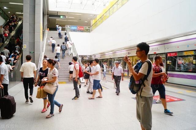 动车与高铁有什么区别（高铁与动车的区别在哪里）