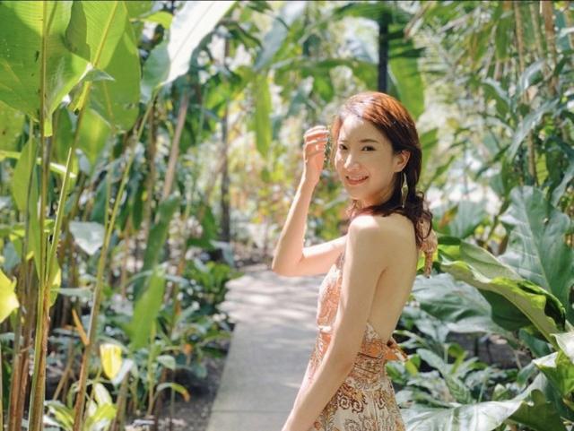 陳赫前妻許婧秀日常，曬全身照卻露出男友背影，無形中秀了把恩愛 娛樂八卦吃瓜 第4张
