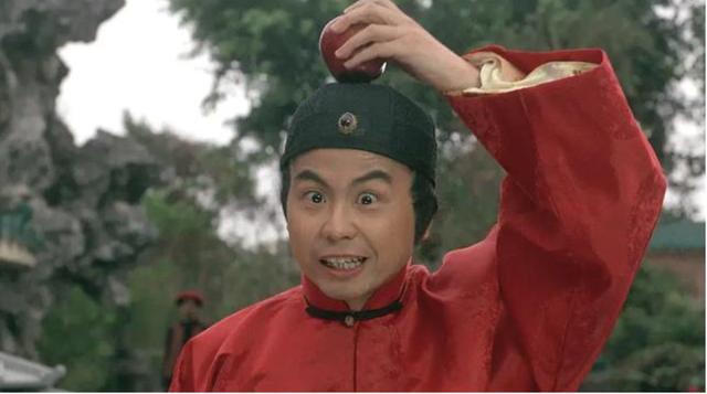 周星馳御用配角：半個月拍6部電影跑4個商演，晚年瘋魔撈金為哪般 娛樂八卦吃瓜 第5张