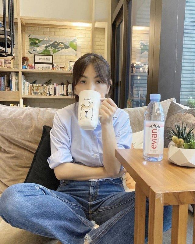 陳嘉樺慶39歲生日！曬三口人合影照真幸福，背景浪漫豪宅令人羨慕 娛樂八卦吃瓜 第7张