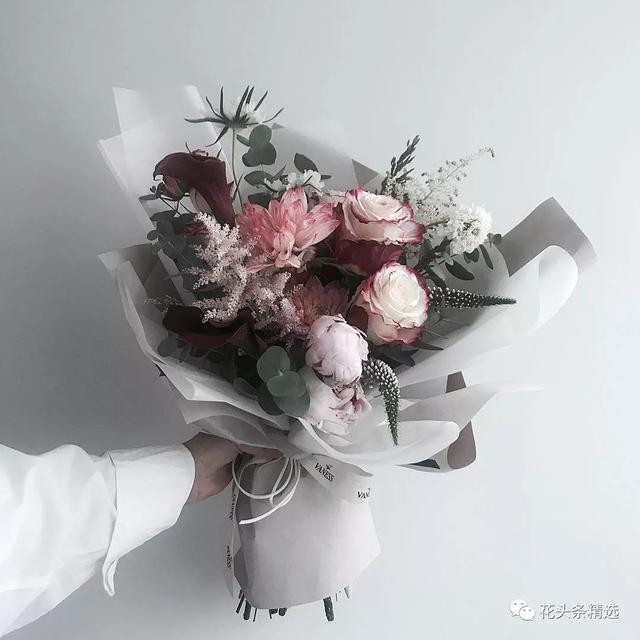 情人节该送男友什么情人节的花礼送这些，一定不会错！