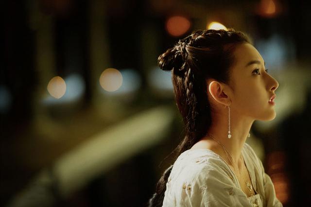 她是大家的「童年女神」，美貌曾迷倒釋小龍，嫁給黑人後變化大 娛樂八卦吃瓜 第4张