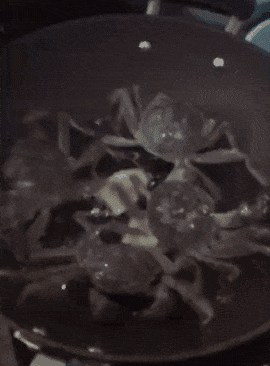 笑死我了，大叔狂刷100萬的禮物，終於跟網紅見了面，網友：不值 搞笑整蠱 第24张