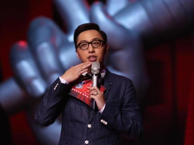 26檔綜藝9檔常駐，一年錄制108期節目，楊迪為何這麼拼？ 娛樂八卦吃瓜 第10张