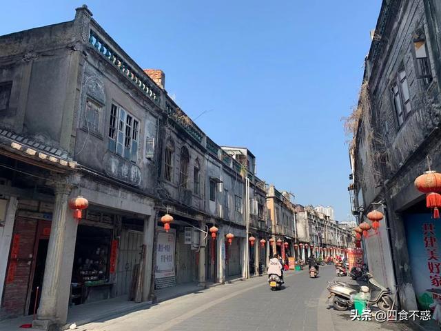 揭阳的中山路两旁都是骑楼,这种建筑结构在沿海颇为常见,中山路走九遍