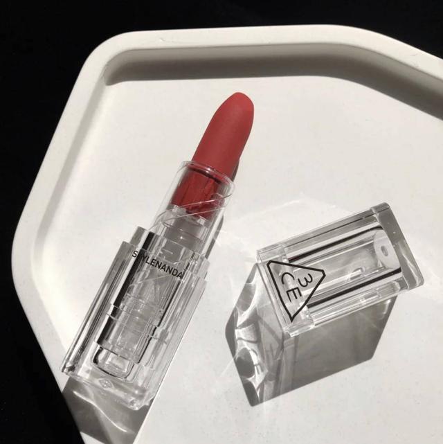 今年情人节流行送什么原来情人节最新撩男秘招是这个