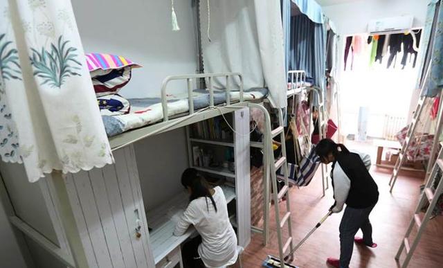 大学潜规则（大学宿舍的潜规则）